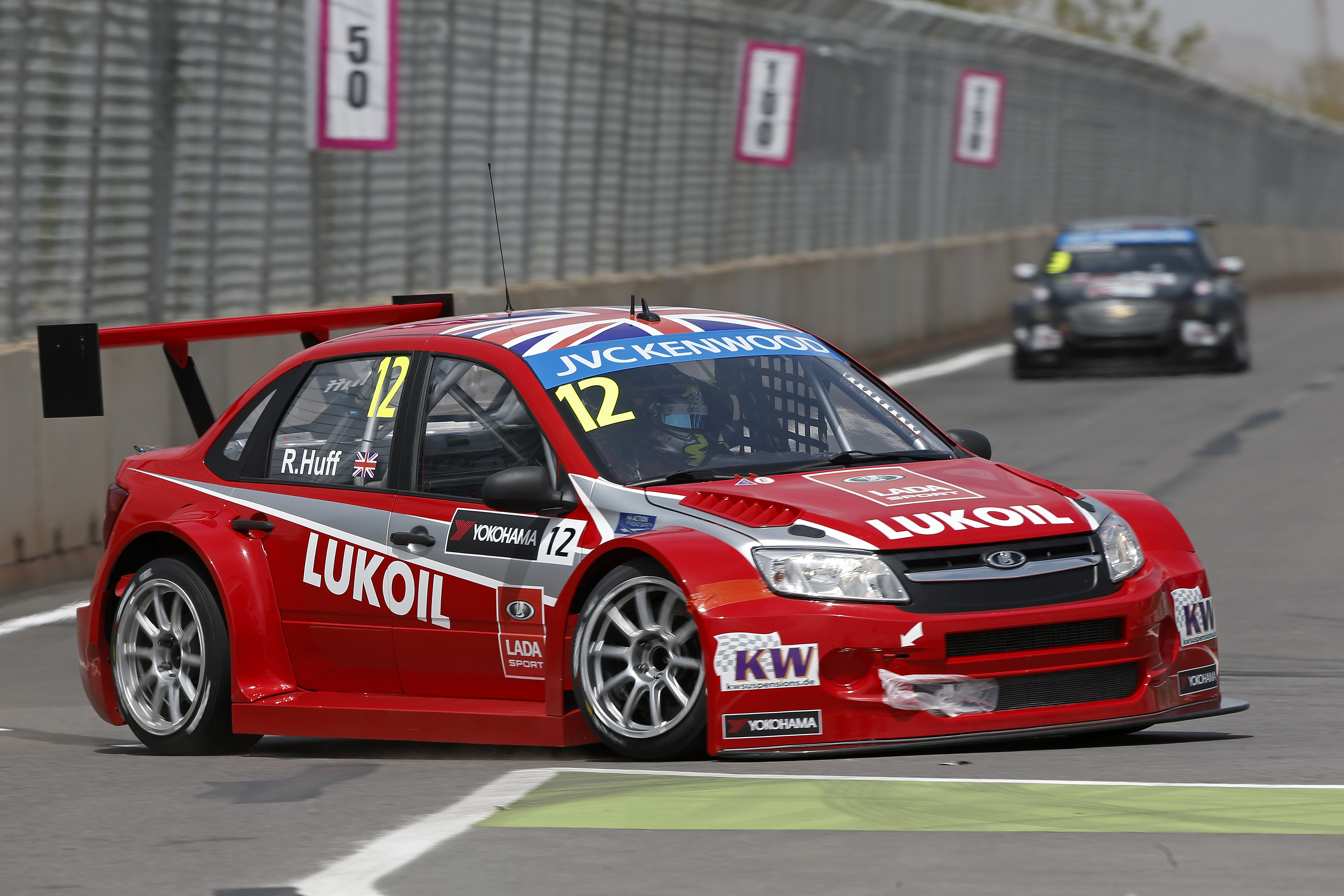 X race car. Lada Granta WTCC. Лада Веста спорт WTCC. Lada Granta WTCC 2014. Лада Гранта гоночная WTCC.