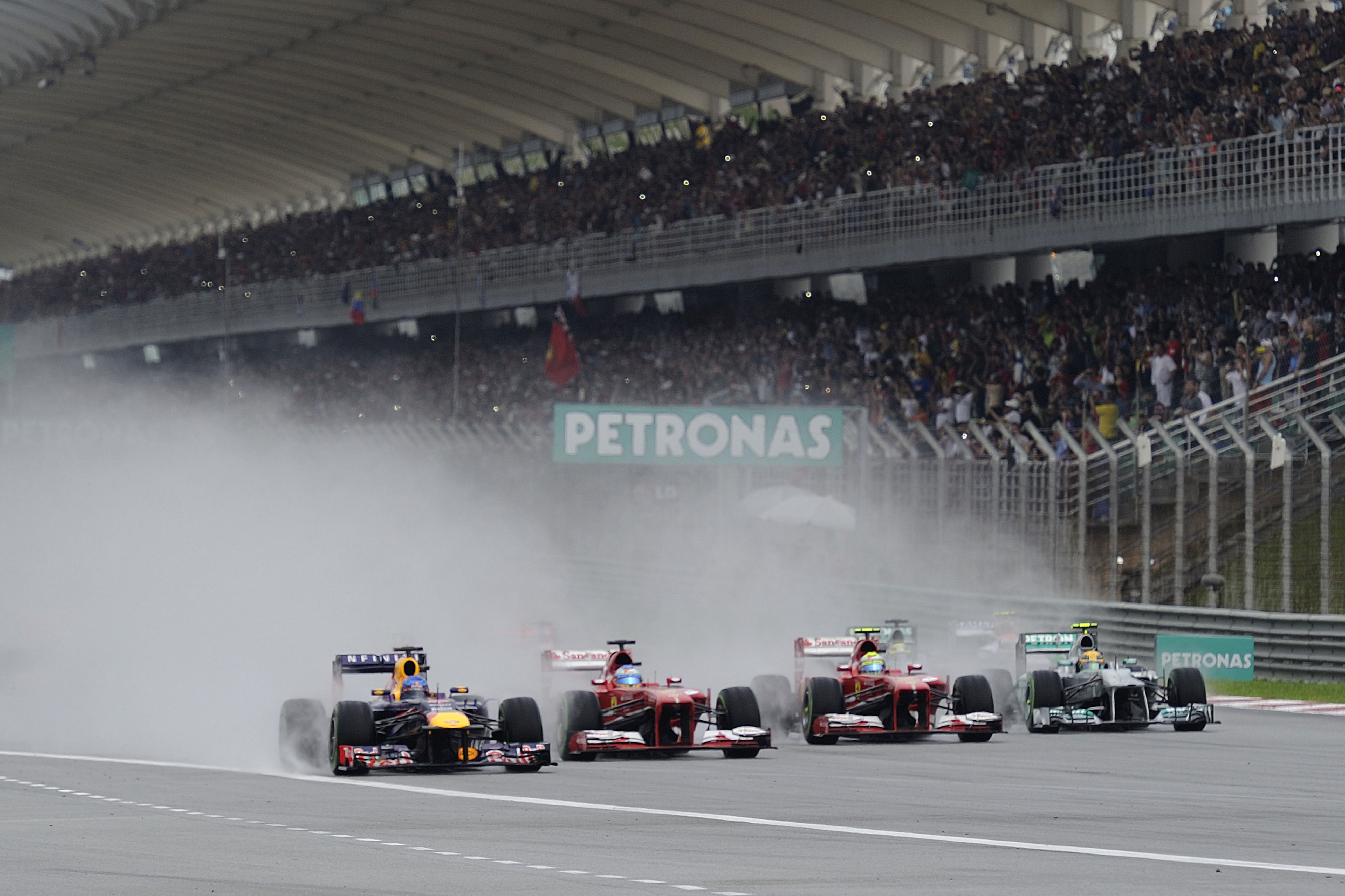 F1 2013 start Malaysia. Гран при Малайзии 2013 гонка смотреть.