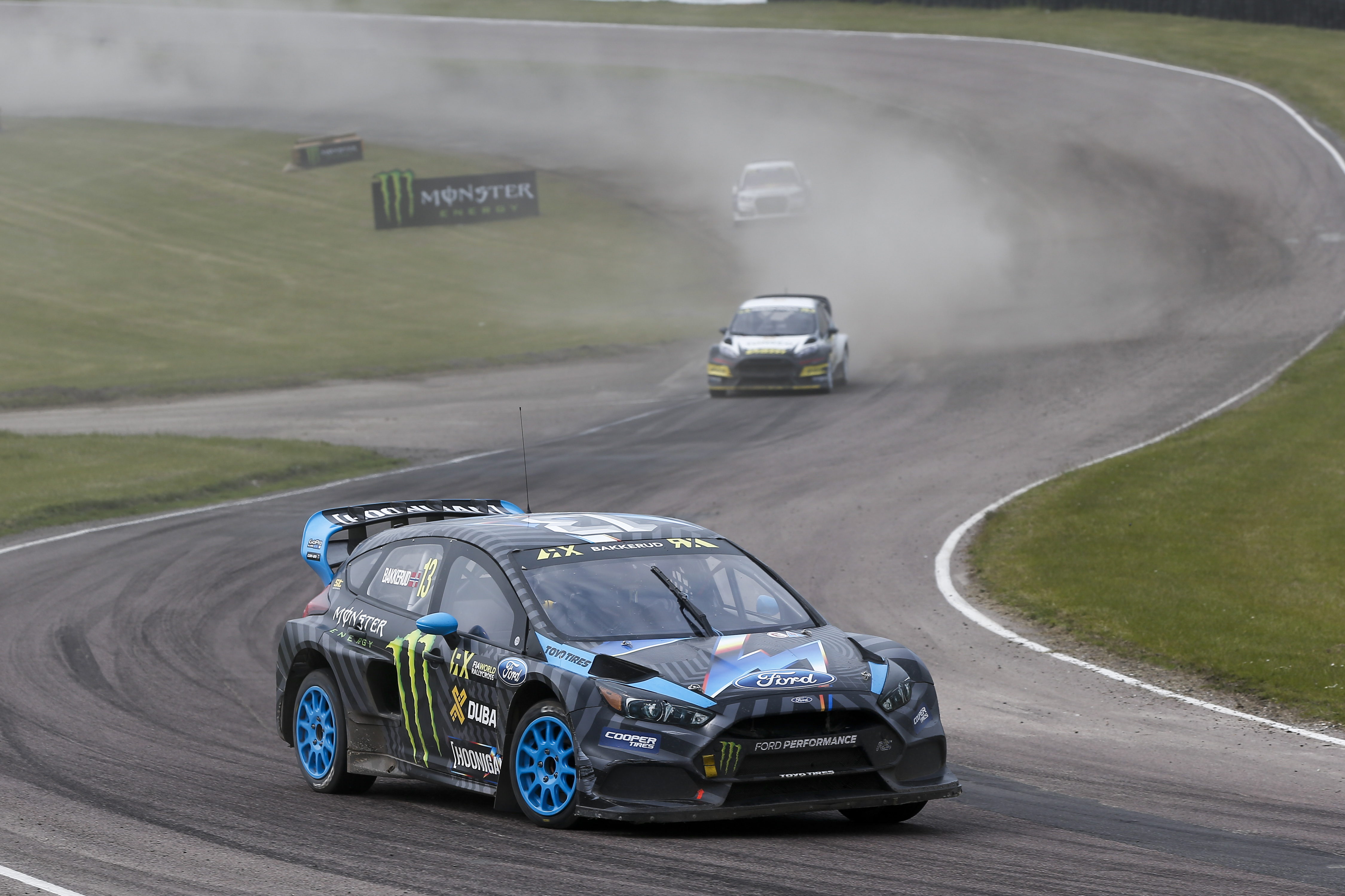 World Rallycross в автосалоне