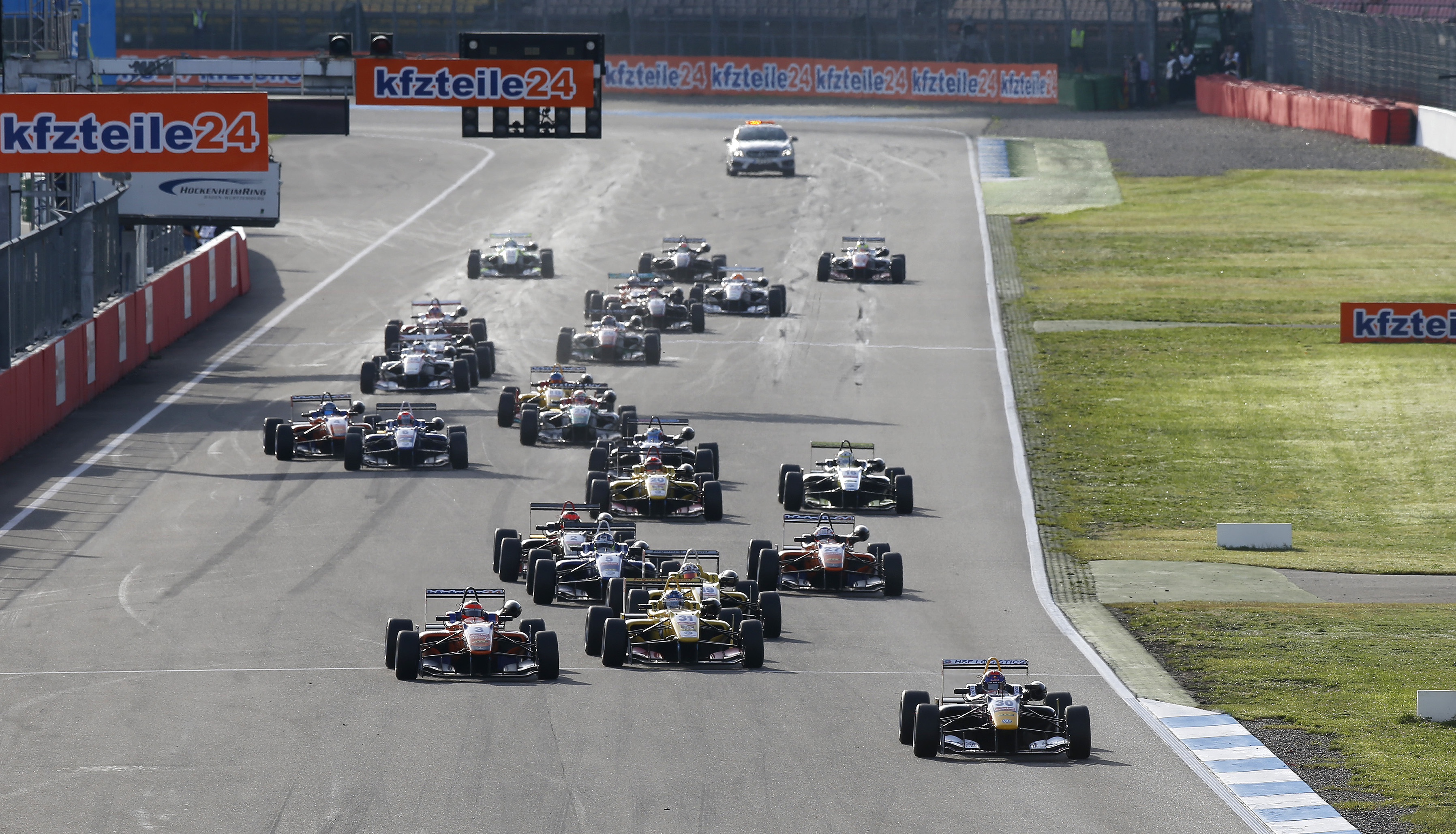 FIA F3 European Championship powers up for the 2015 season Federation 