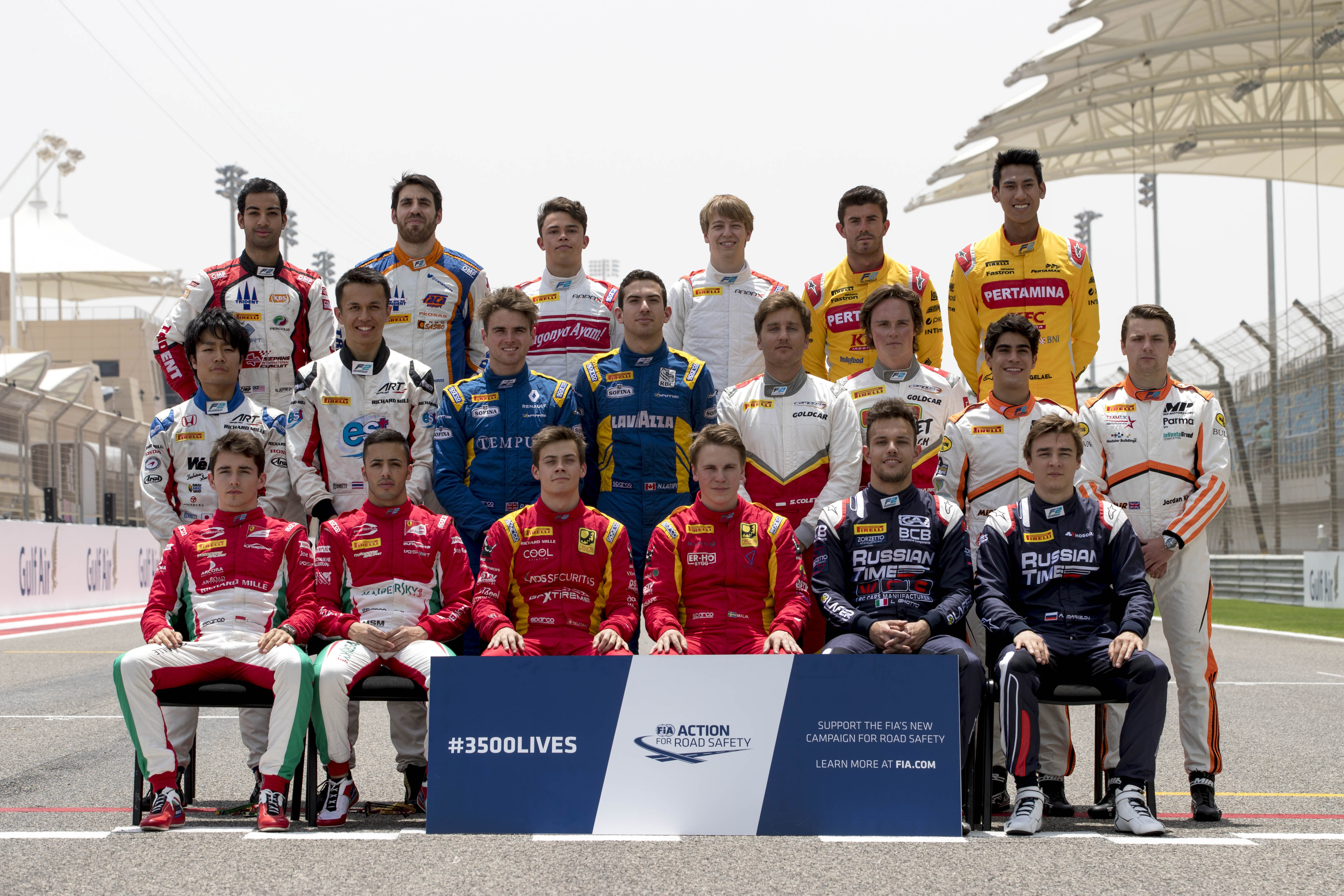 F2 drivers support the 3500LIVES campaign at FIA Formula 2 Race of