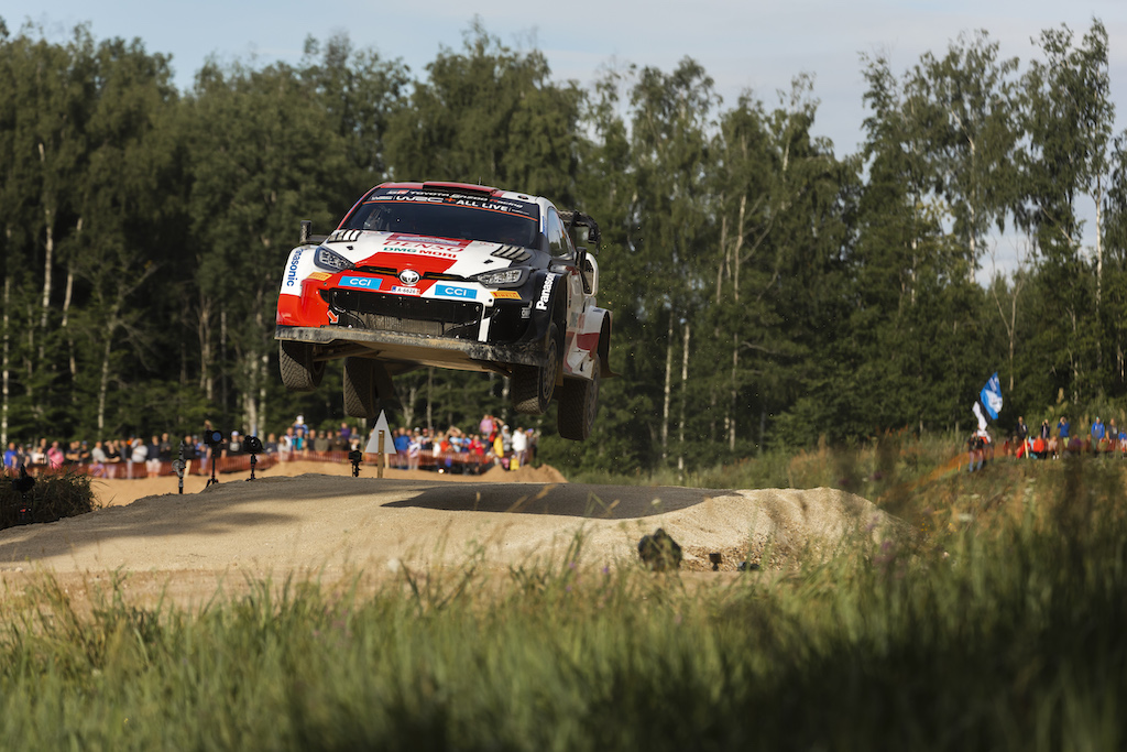 WRC – Rovanperä edges forward of Evans in Estonia