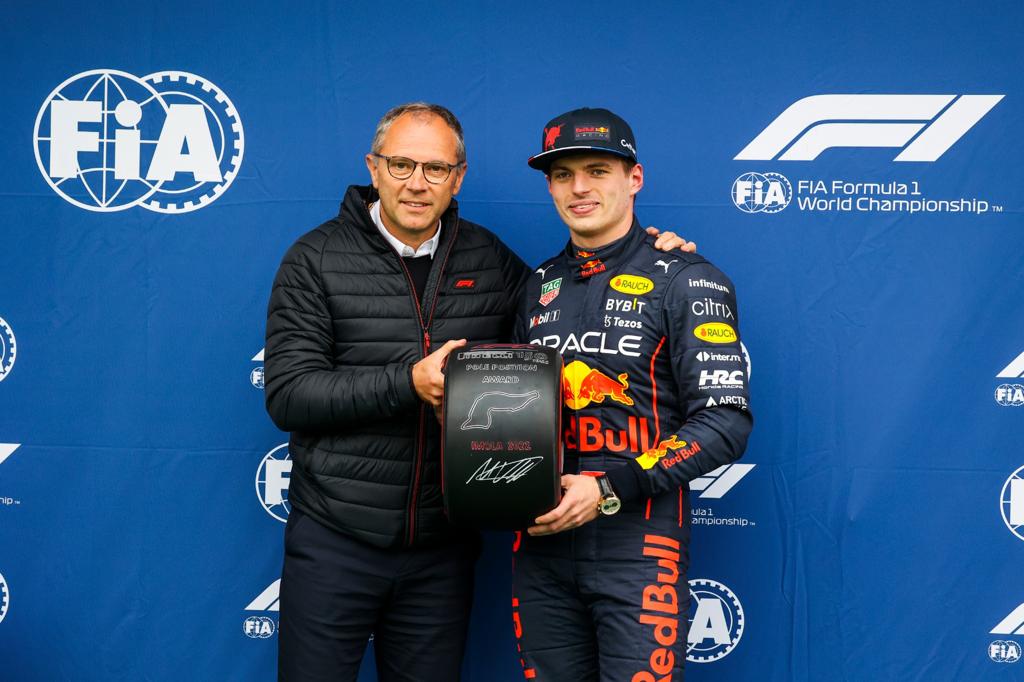 F1 - Verstappen Takes Pole In Imola As Red Flags Disrupt Qualifying In ...