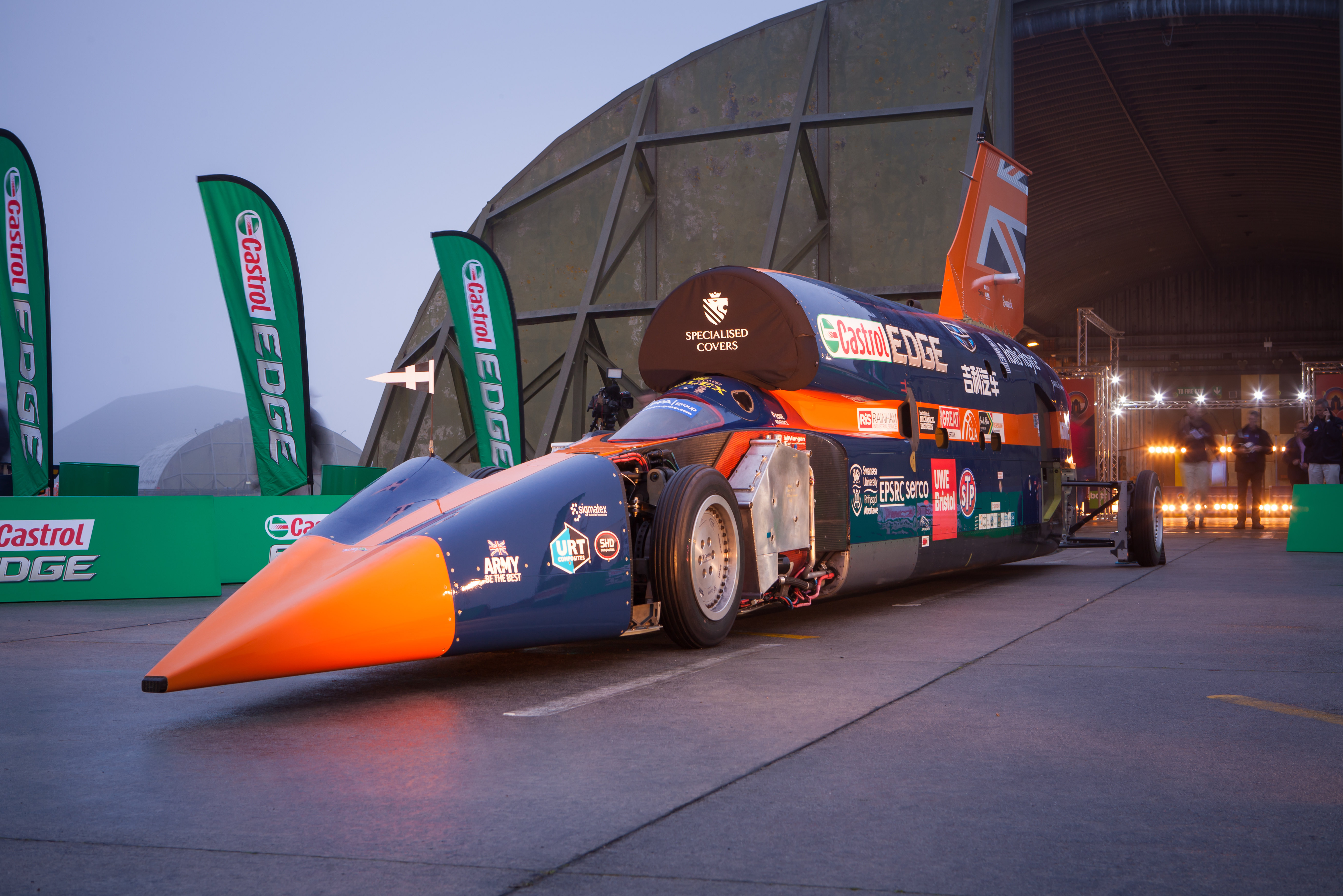 Сверхзвуковой автомобиль Bloodhound SSC