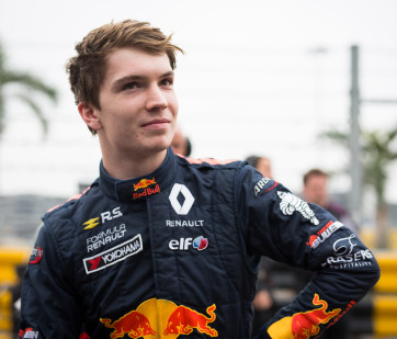 Daniel Ticktum F3