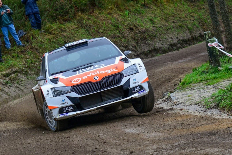 FIA ERT Iberian - Rallye Serras de Fafe -  A. Araújo/L. Ramalho