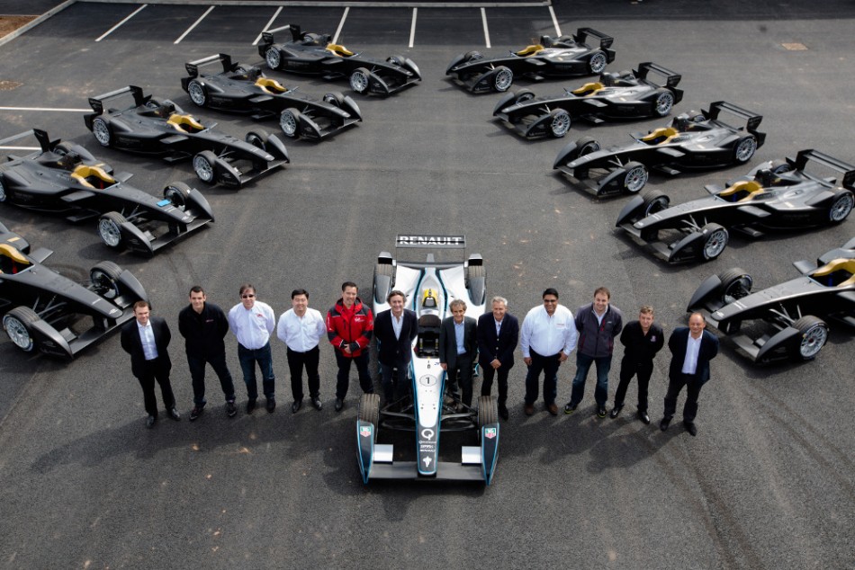 Teams Receive First Delivery Of Formula E Race Cars Federation Internationale De L Automobile