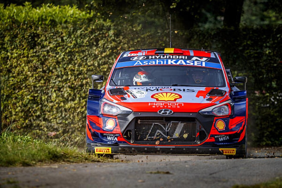 WRC Neuville pulls clear in Saturday morning battle Federation